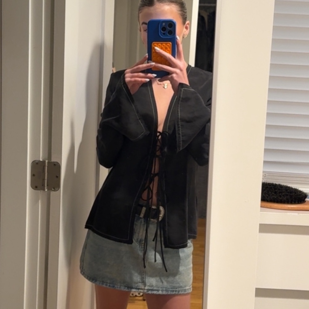 Stylish Black Women's Blouse